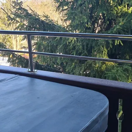 Kuca Za Odmor Gorski San * ロクヴェ